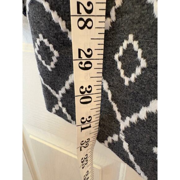 NWOT LOFT Gray Geometrical Midi Dress long sleeves Medium Petite - Picture 10 of 10